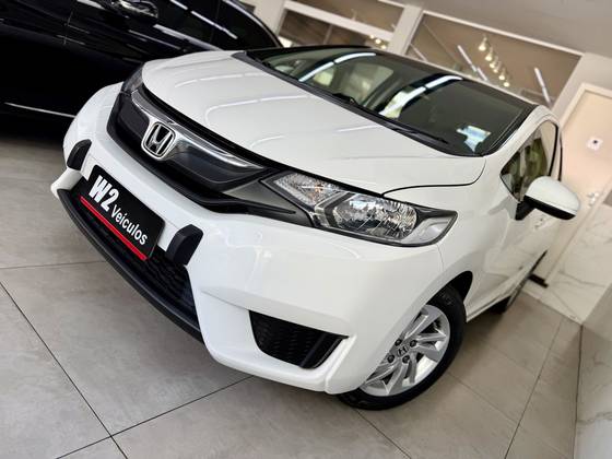HONDA FIT 1.5 LX 16V FLEX 4P AUTOMÁTICO HONDA FIT 1.5 LX 16V FLEX 4P AUTOMÁTICO